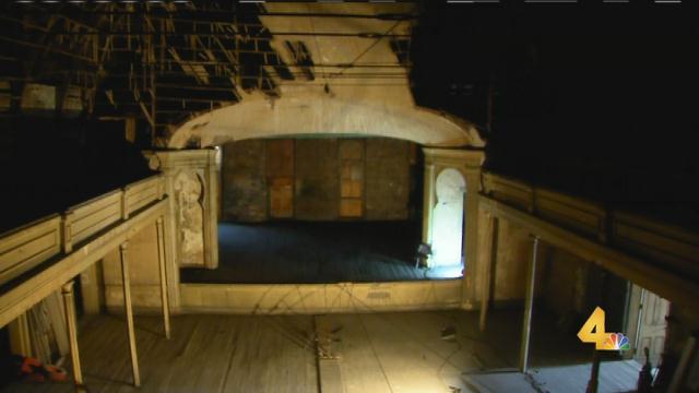 WSMV photo of dimly lit opera house